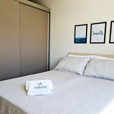 Studio Jasmim - 130M Metros Da Praia Novo! Флоріанополіс Екстер'єр фото